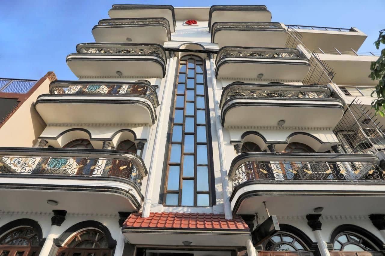 โรงแรม โอม พลาซ่า โรงแรม โอม พลาซ่า