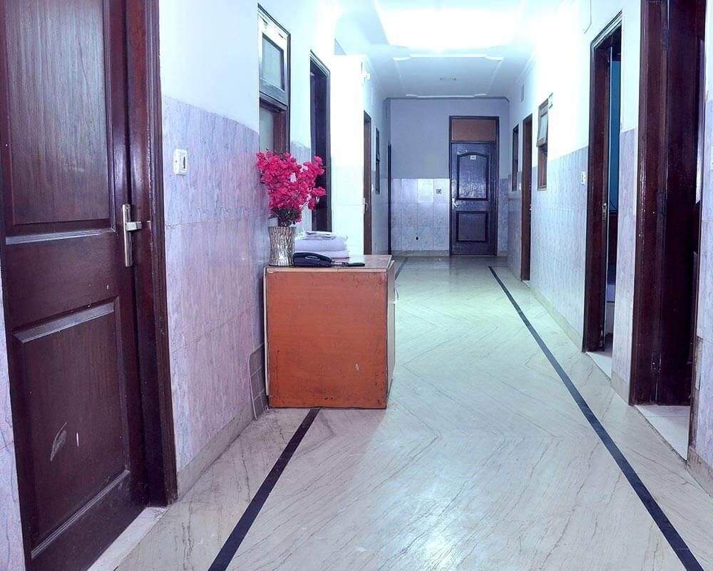 โรงแรมชินทาล อินเตอร์เนชั่นแนล (Hotel Jindal International)1
