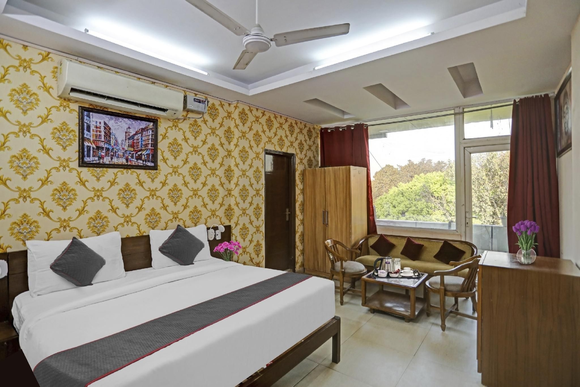 OYO Townhouse 978 Shivam Guest House4