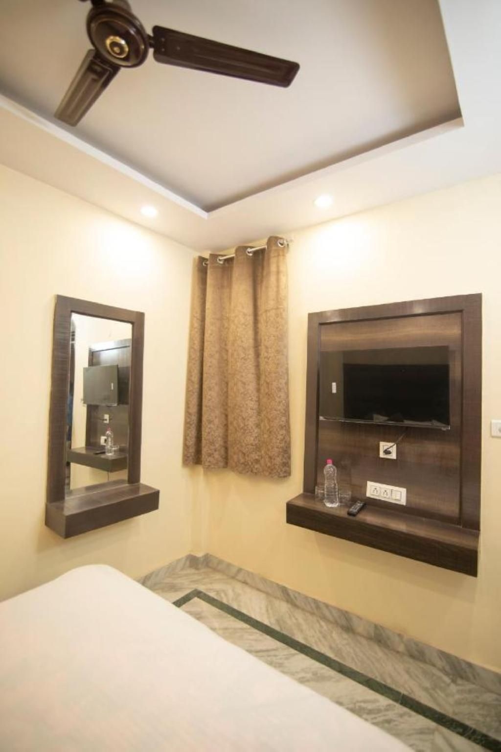 โกรูมโก สิทธารถ เกสต์ เฮาส์ นิว เดลี (Goroomgo Siddharth Guest House New Delhi)3