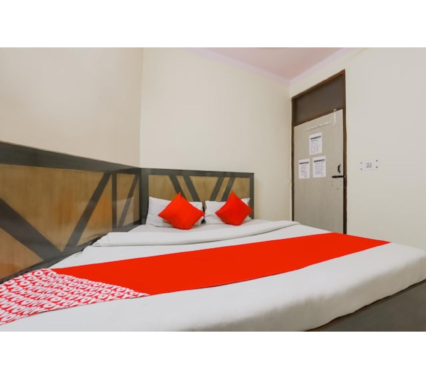โฮเทล จากฤติ ดีเอ็กซ์ (Hotel Jagriti dx)1