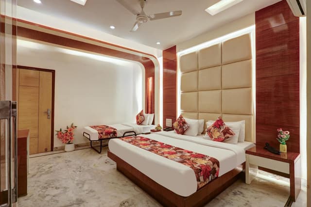 Deluxe Triple Room