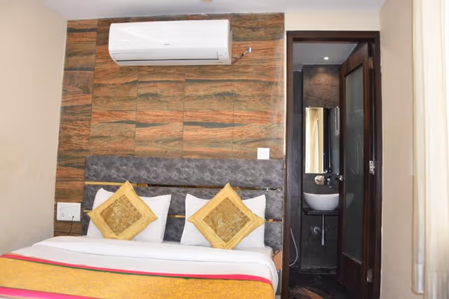 Double Triple Room