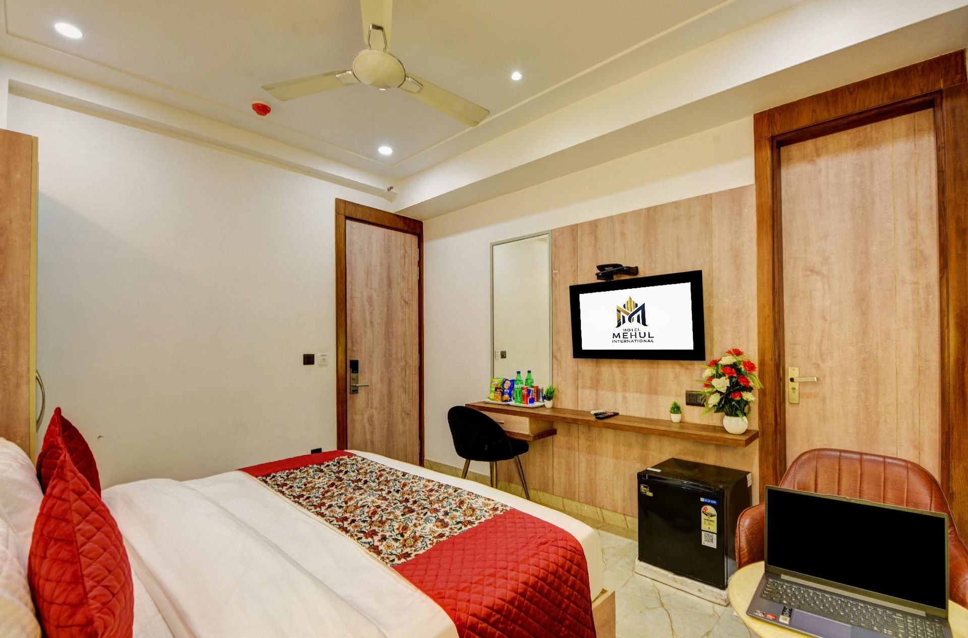 Hotel Mehul International – Near New Delhi Railway Station, Paharganj & Connaught Place4