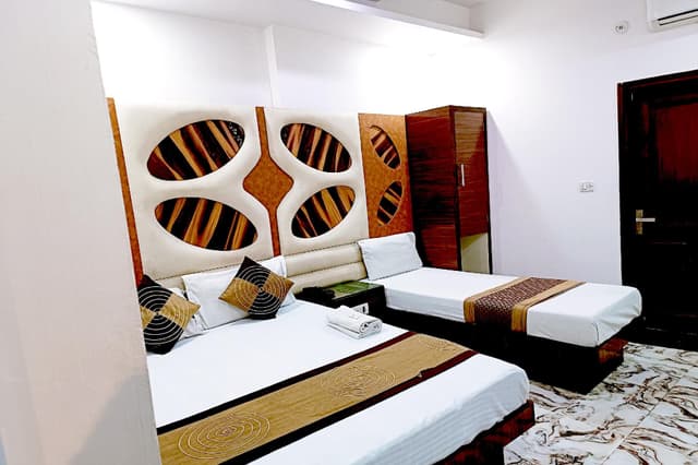 Super Deluxe Room
