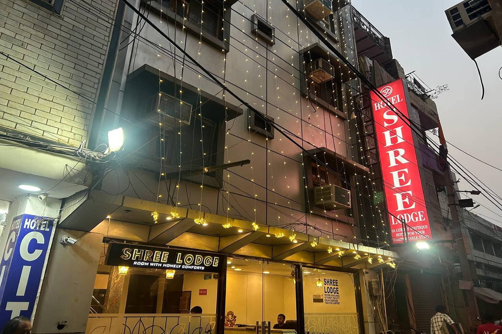 Shree Lodge Near New Delhi Railway Station, Paharganj Shree Lodge Near New Delhi Railway Station, Paharganj