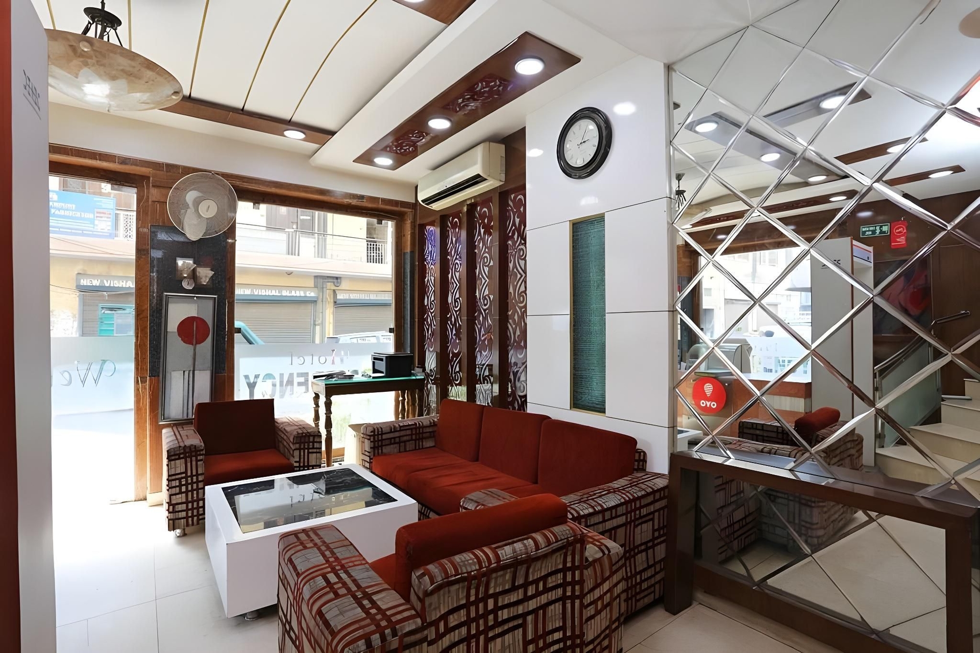 โรงแรม พรีซิเดนซี่ (Hotel Presidency)3