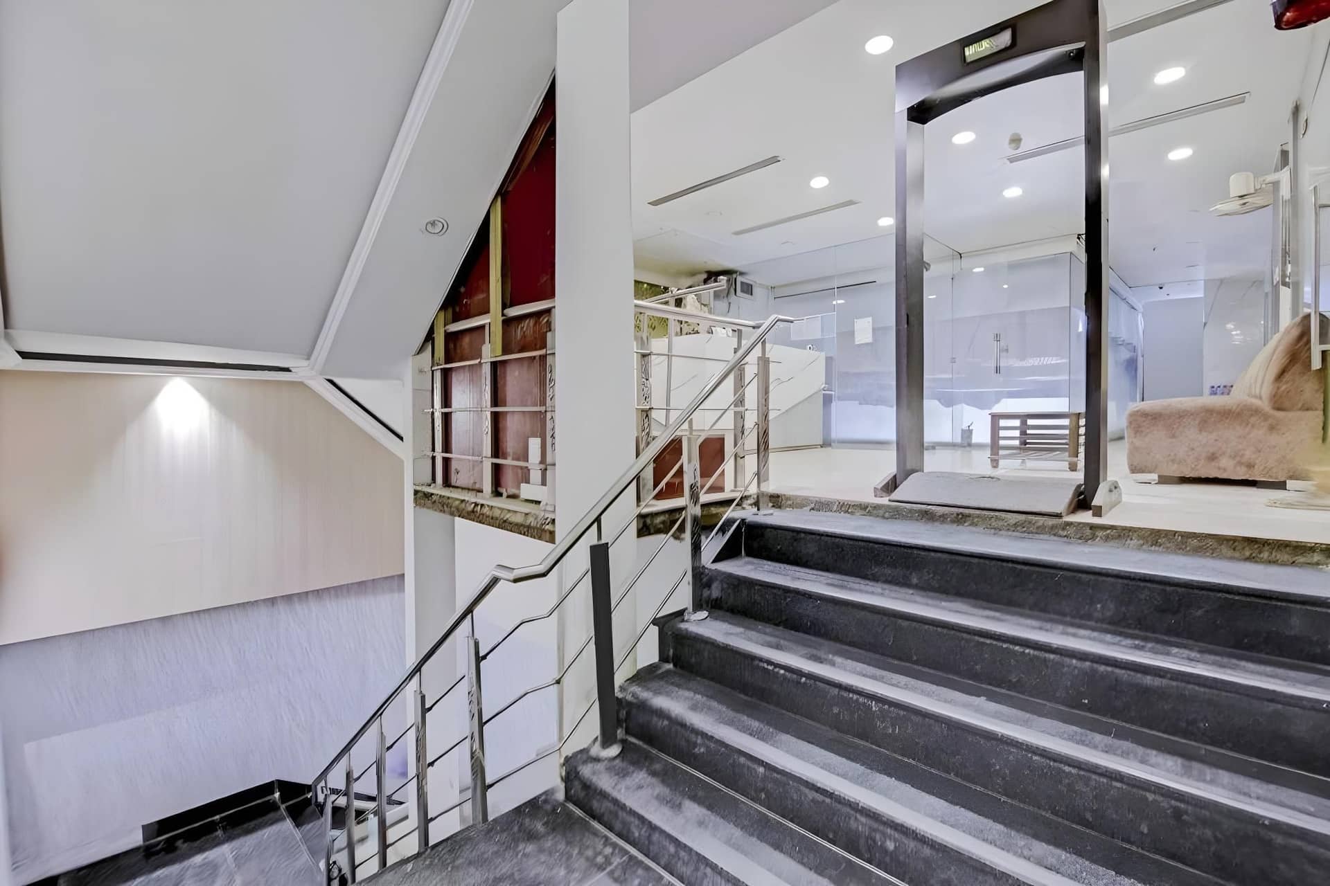 โรงแรม โอ เมโทร อินน์ ใกล้ คุรุดวารา ศรี บางลา ซาฮิบ โรงแรม โอ เมโทร อินน์ ใกล้ คุรุดวารา ศรี บางลา ซาฮิบ
