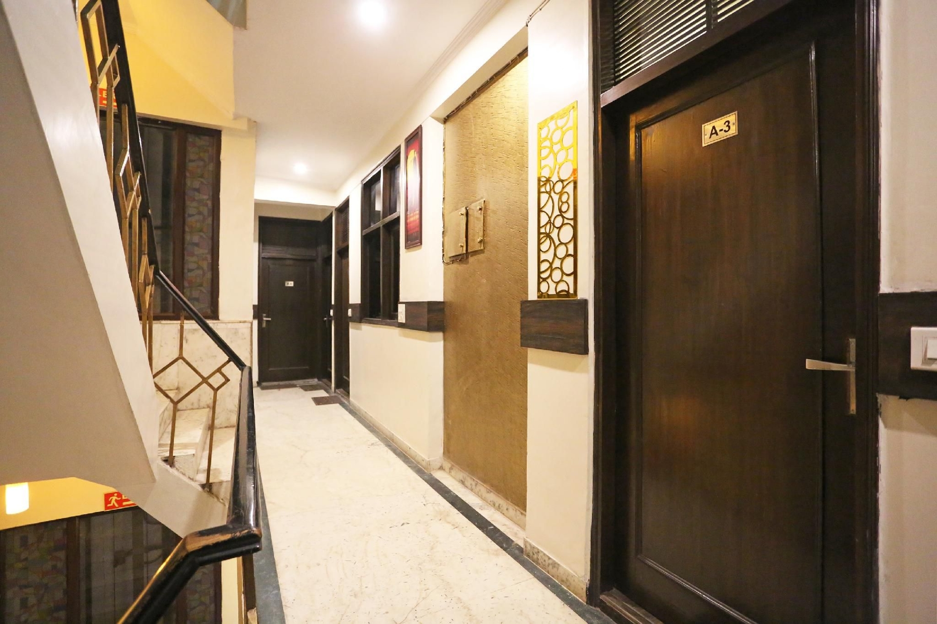 โรงแรม โอ เดลี คอนติเนนทัล (Hotel O Delhi Continental)2