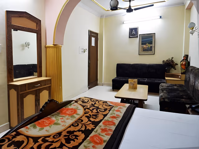 Deluxe Room with Air Conditioning