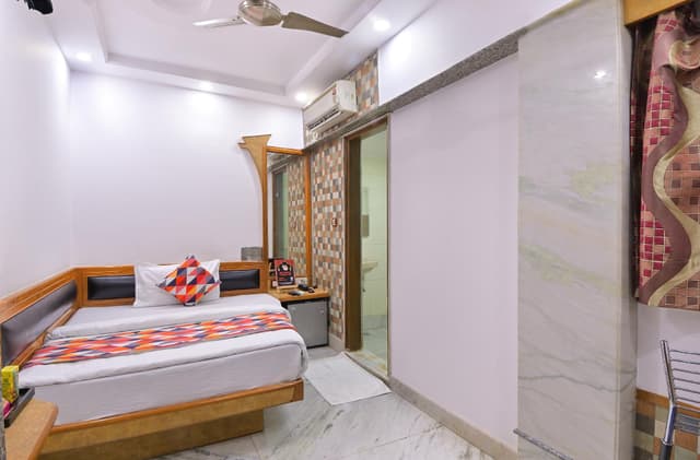Classic Single Room
