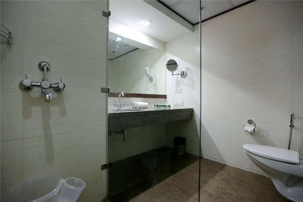 Hotel Green Lotus - Noida Hotel Green Lotus - Noida