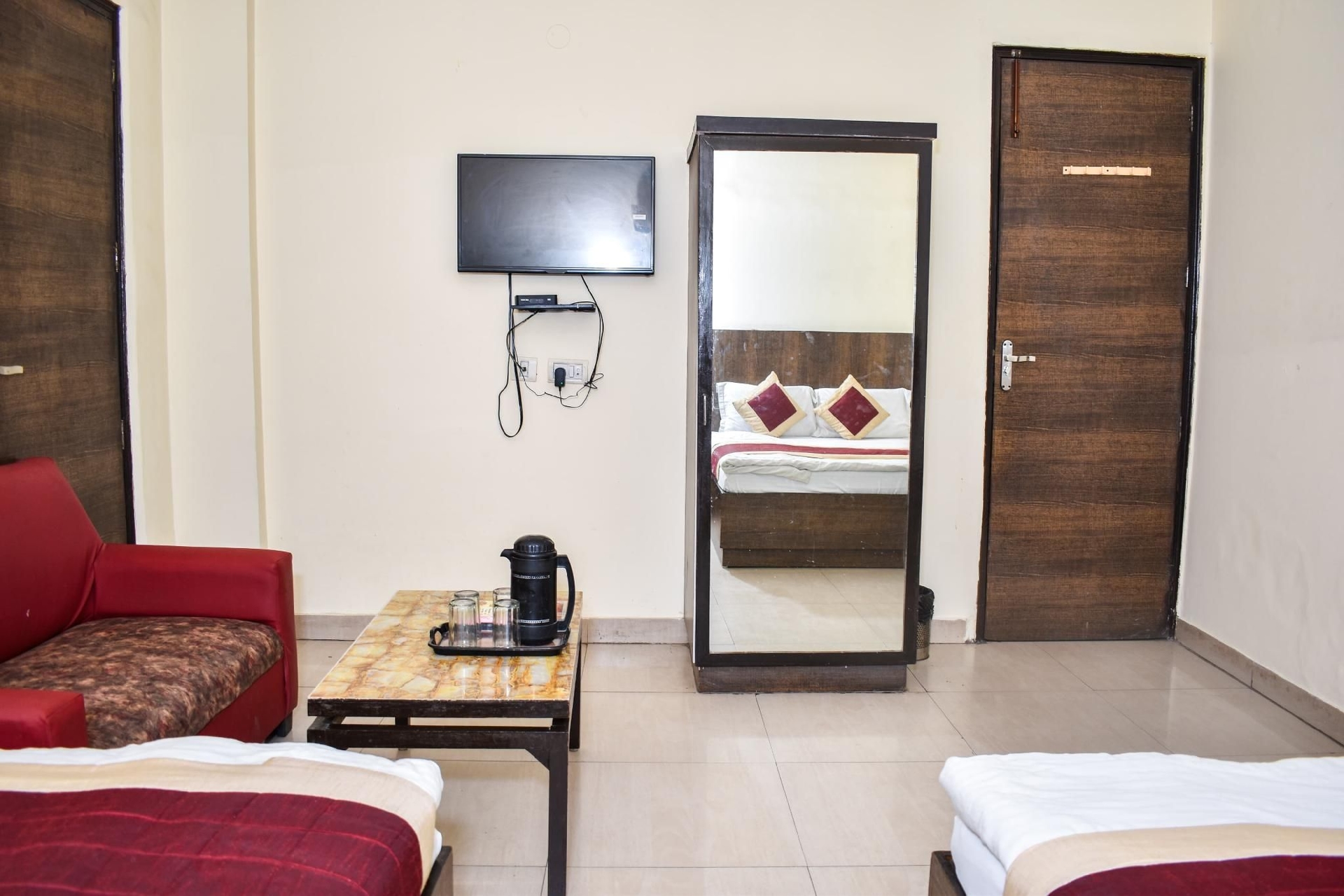 Hotel Rossette - Near New Delhi Railway Station3