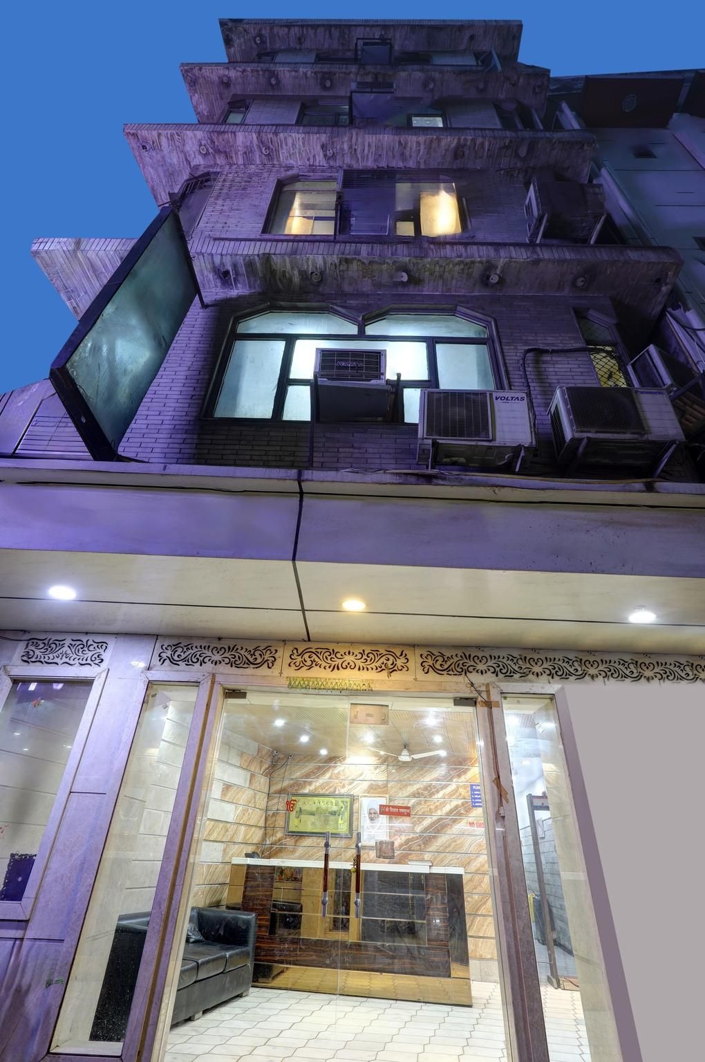 โรงแรม แนนซี่ ดีเอ็กซ์ (Hotel Nancy Dx)1