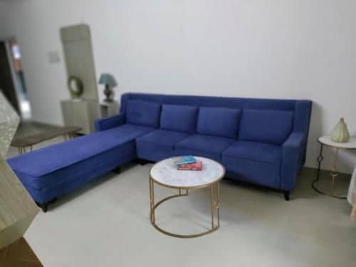 Studio Apartment with Green Lawns Studio Apartment with Green Lawns