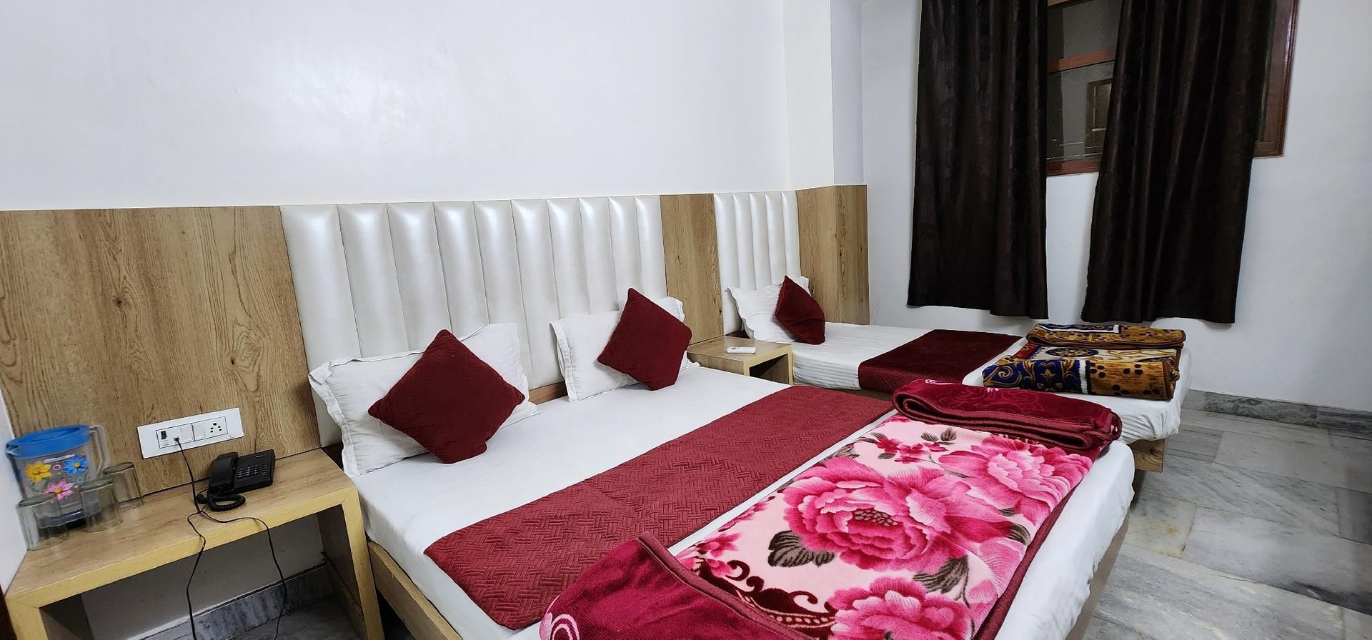 Hotel Shree Sai Dham0