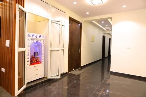 เดอะ รอยัล วิลลา - นอยดา เซกเตอร์ 70 (The Royal Villa - Noida Sector 70)0