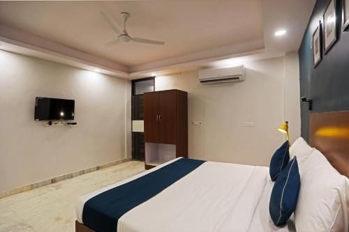 Hotel Silverkey Near Lic Building Main Rd Khoda Next to Shyam Oil2