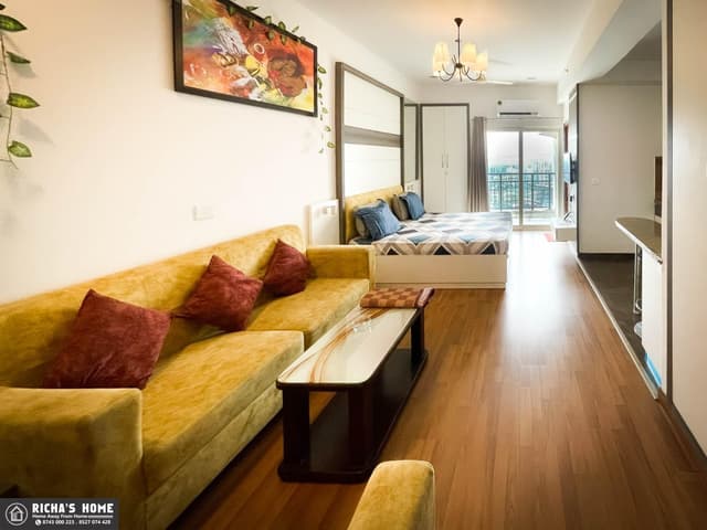 Luxury Studio
