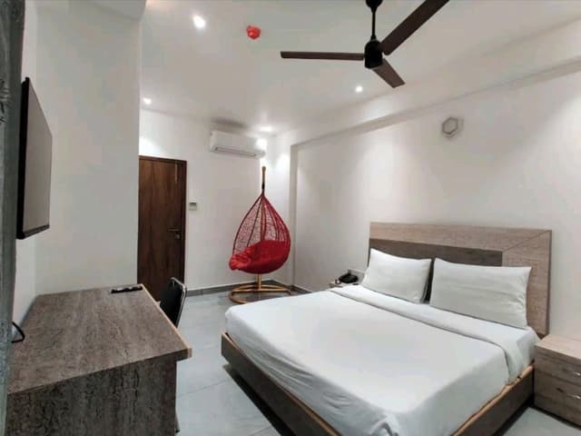 Deluxe Double or Twin Room
