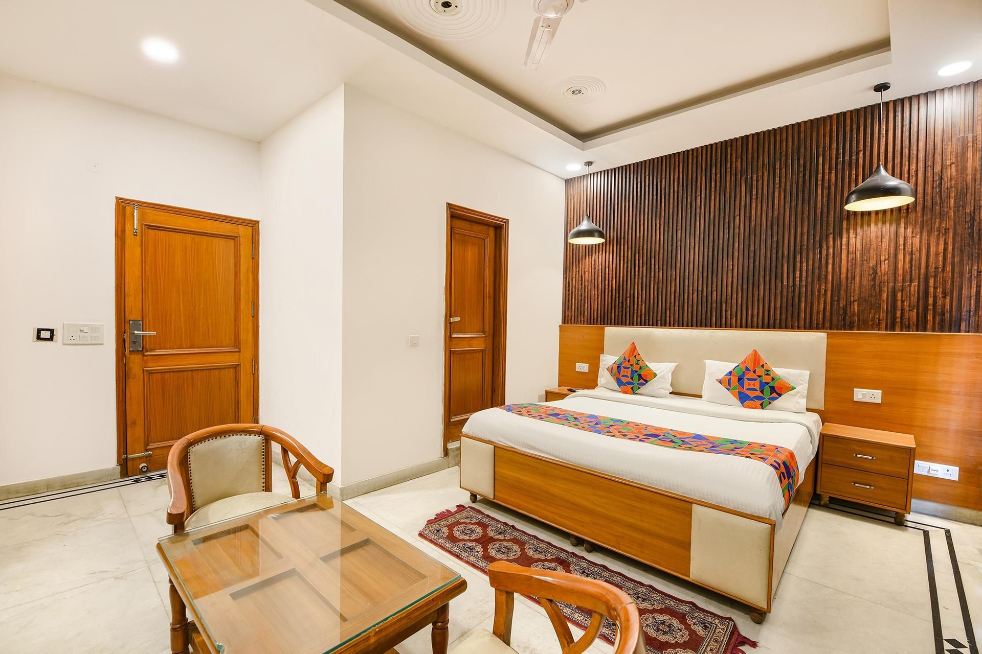 Hotel Ganeshwaram 452