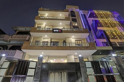 ทาวน์เฮาส์ ดีเอสอาร์ เซกเตอร์ 19 (Townhouse DSR Sector 19)2