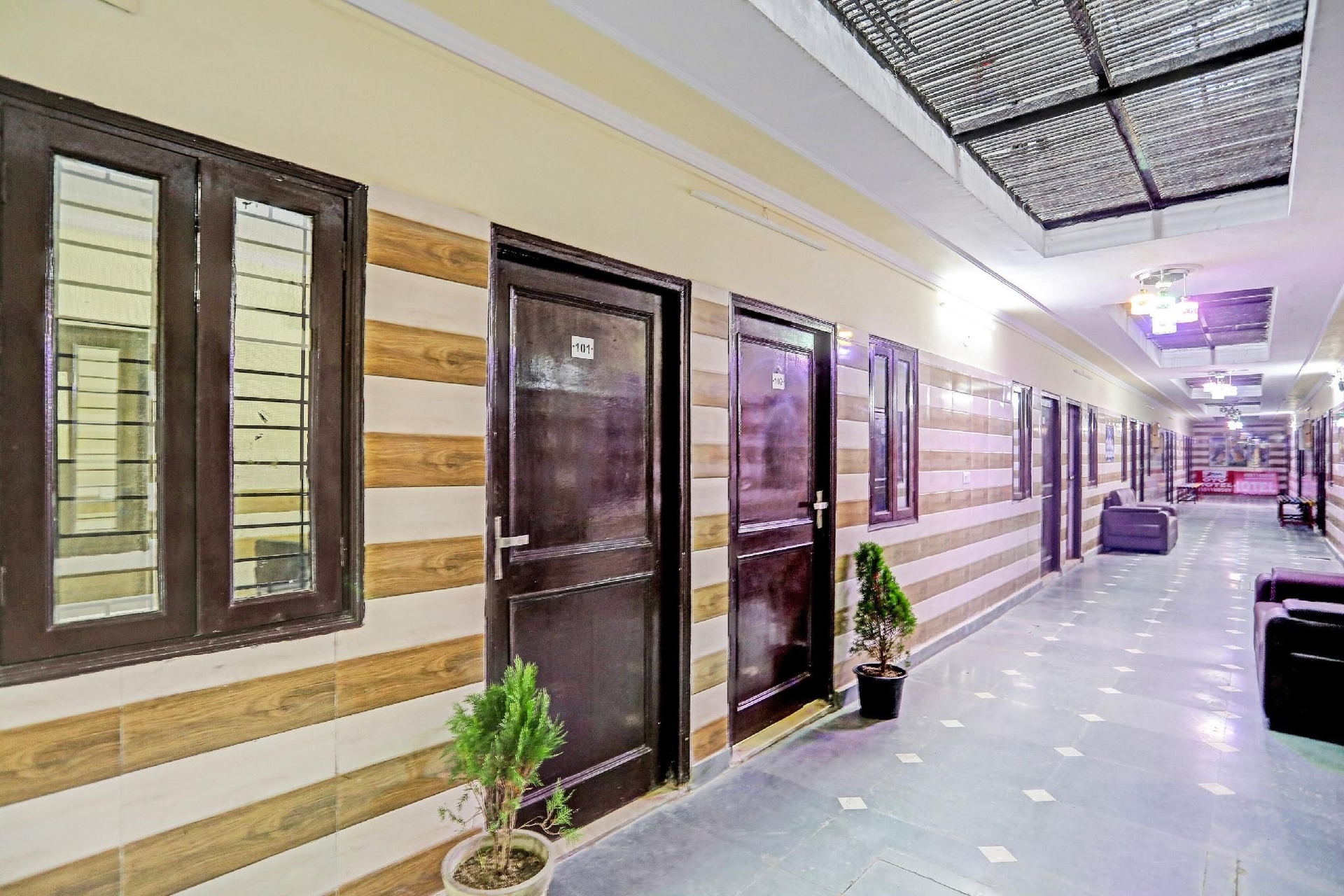 โรงแรม โอ อูเมน โฮเทลส์ (Hotel O Umen Hotels)2