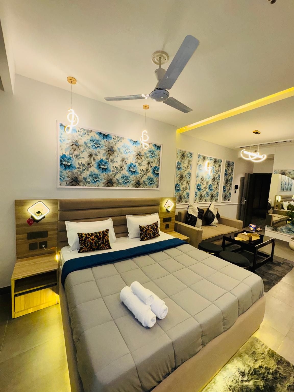 อพาร์ตเมนต์ 1 ห้องนอน 1 ห้องน้ำส่วนตัว ขนาด 73 ตร.ม. – ฟาริดาบัด (Oasis 39th floor by Royal Retreat Suites)4