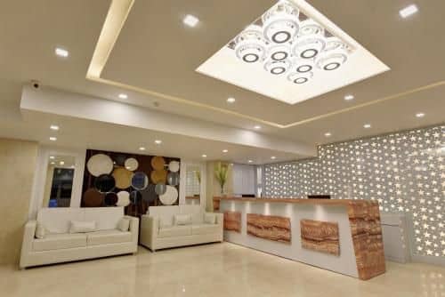 โรงแรมโกลเด้น ทรี โรงแรมโกลเด้น ทรี