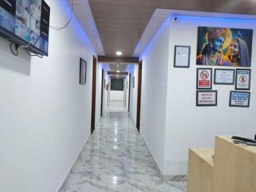 Hotel O Yatra Inn Hotel O Yatra Inn