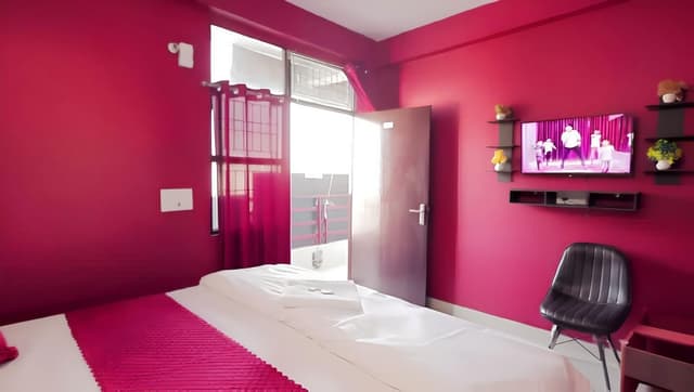 Deluxe Room with Balcony