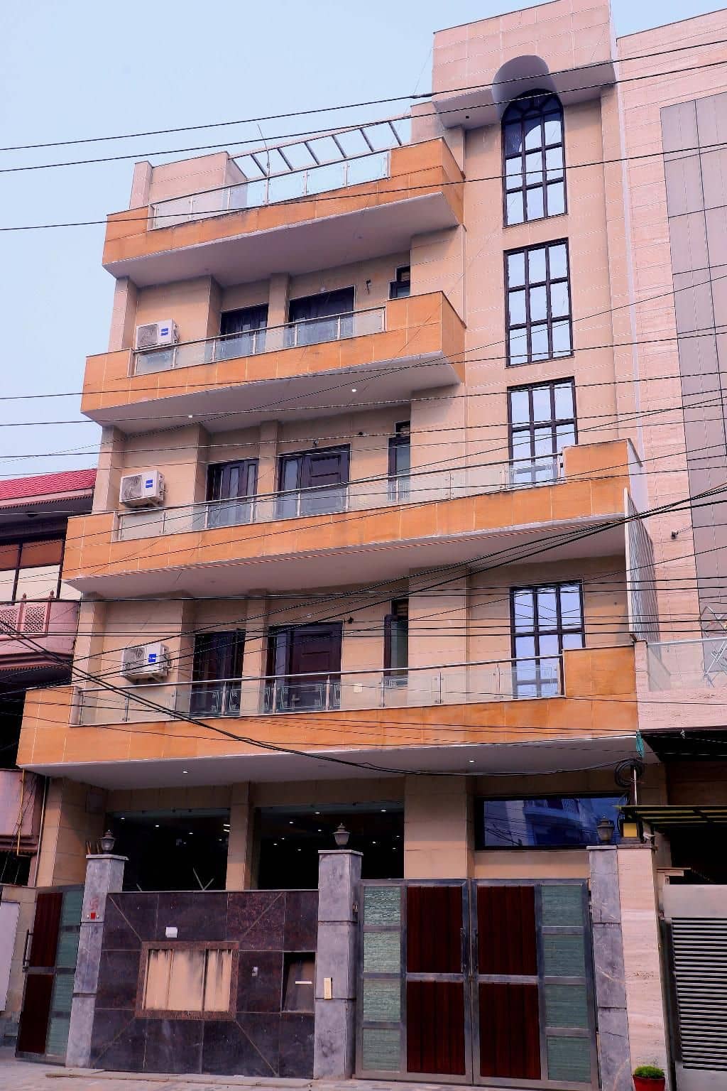 Lyf Corporate Suites - Noida Sector 19 Lyf Corporate Suites - Noida Sector 19