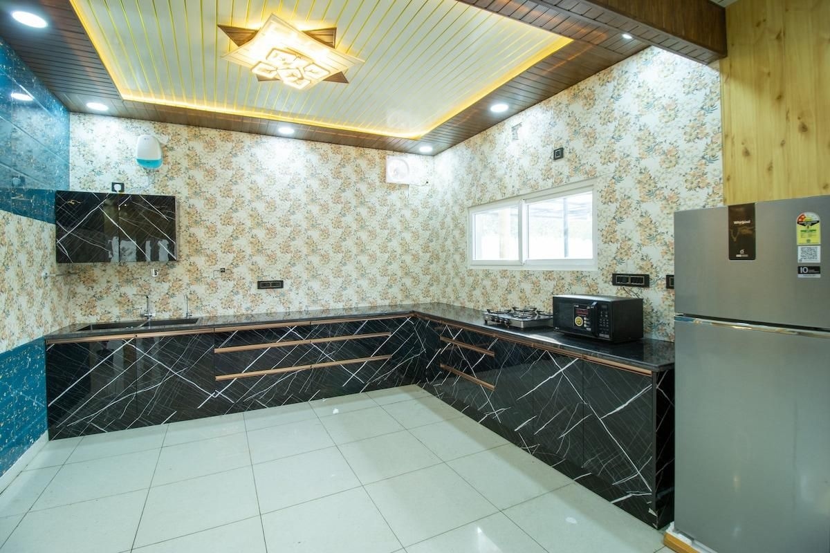 4 ห้องนอน 4 ห้องน้ำส่วนตัว ขนาด 501.67642 ตร.ม. – นอยดา (Heaven Greens Independent Farmhouse With Pool)4