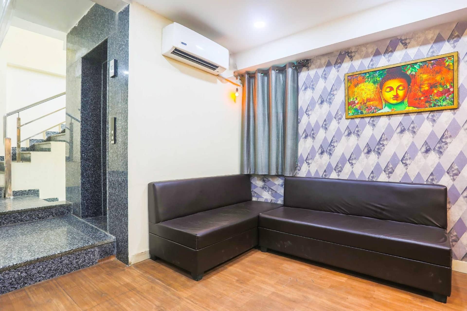 Hotel O Sector 44 Near Botanical Garden Hotel O Sector 44 Near Botanical Garden