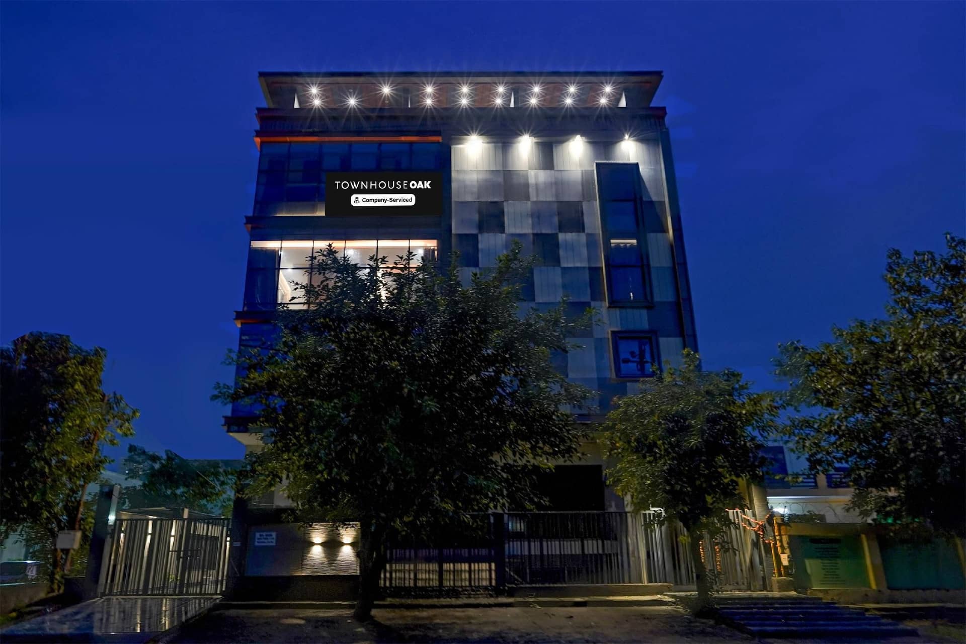 Super Townhouse Oak Sector 116 Noida Super Townhouse Oak Sector 116 Noida