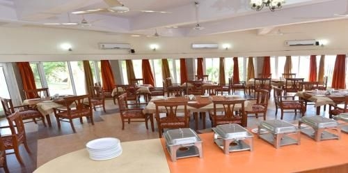Saras Tourist Resort Damdama3
