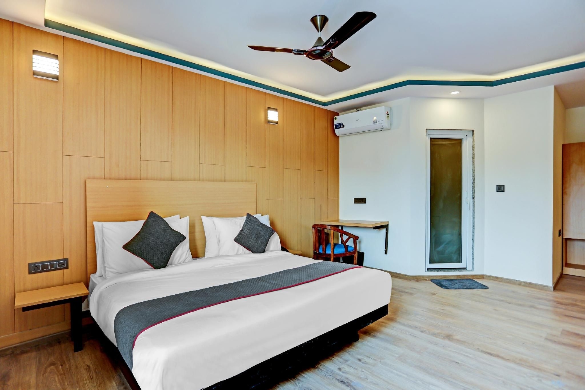Townhouse The Madhav Sector 58 Noida Near ISKCON Temple Noida4