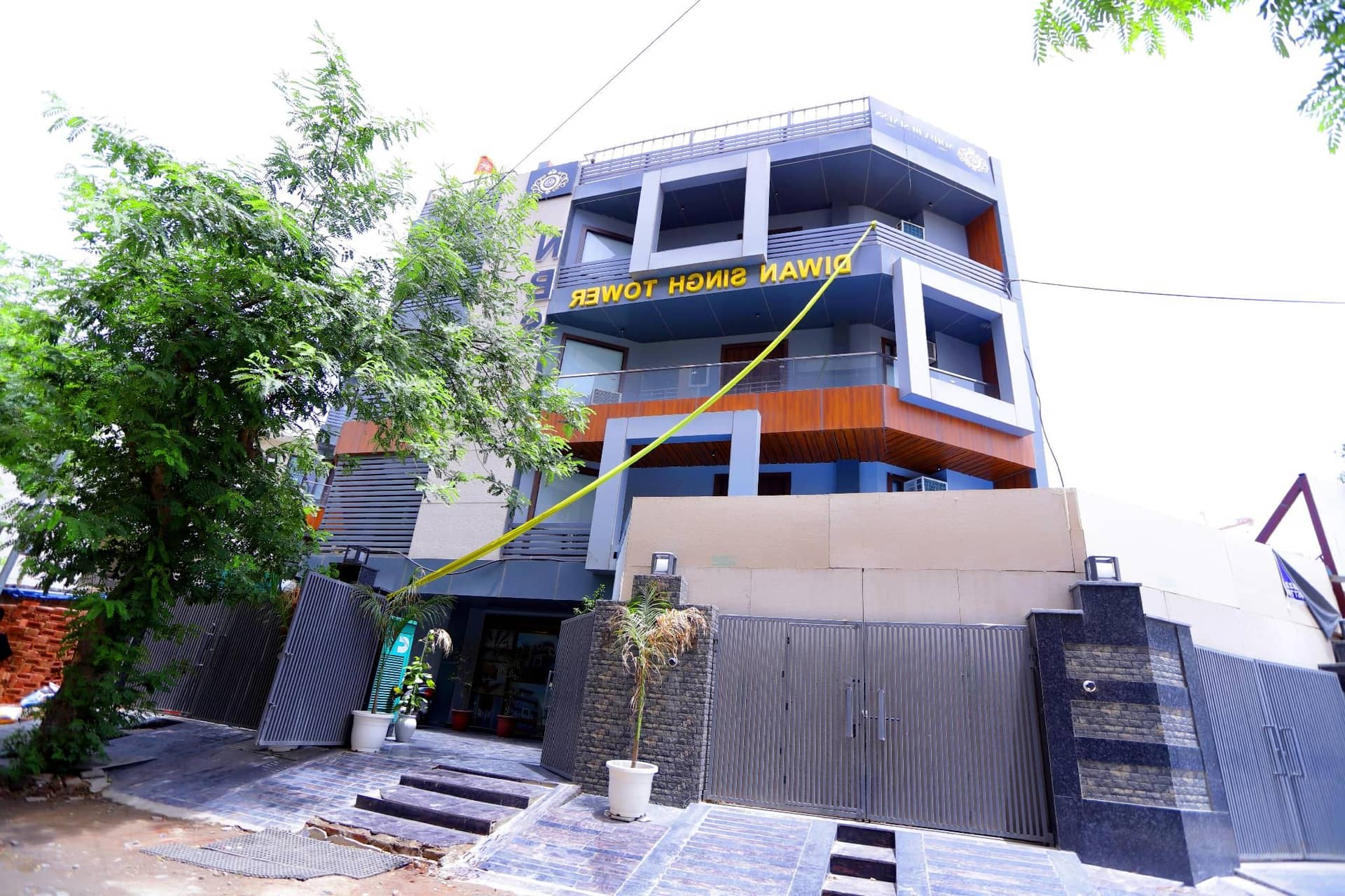 HOTEL VISTA BUSINESS SUITES & BANQUET BY NBS HOTEL VISTA BUSINESS SUITES & BANQUET BY NBS