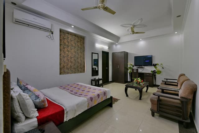 Superior Queen Room