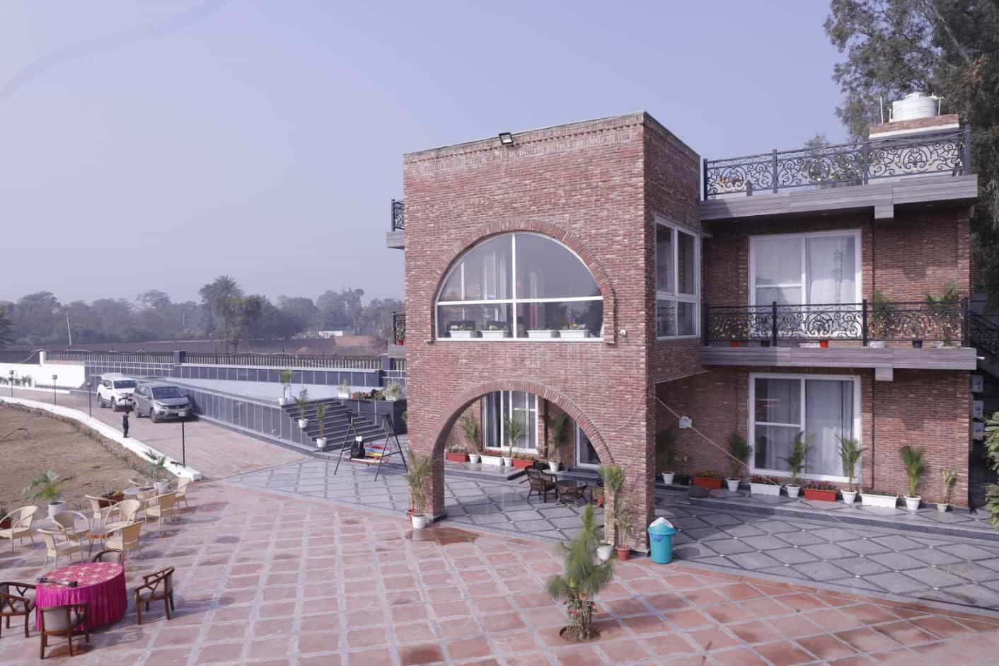 Ayaansh Resort