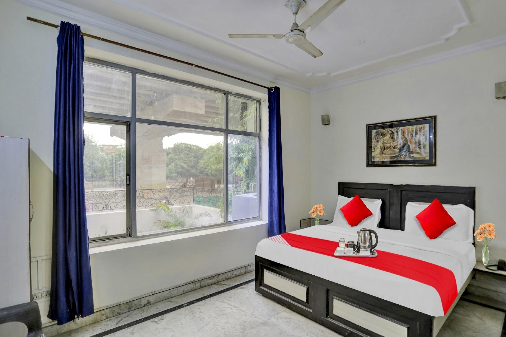 HOTEL DIAMOND TREE SECTOR 49 NOIDA NEAR PRAYAG HOSPITAL2