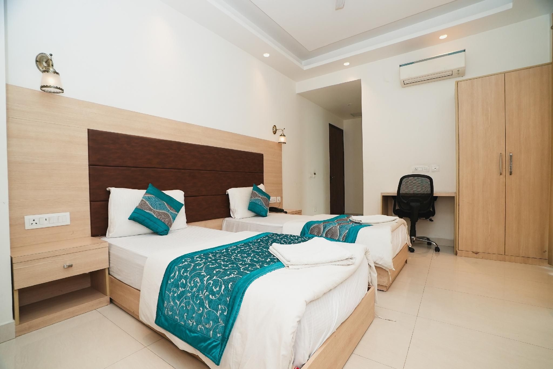 Interglobe Oasis, Golf Course Road, Gurgaon2
