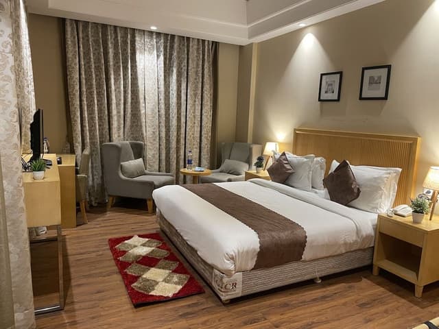 Suite with City View