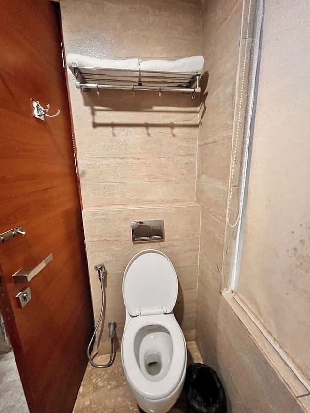 Club Triple Room