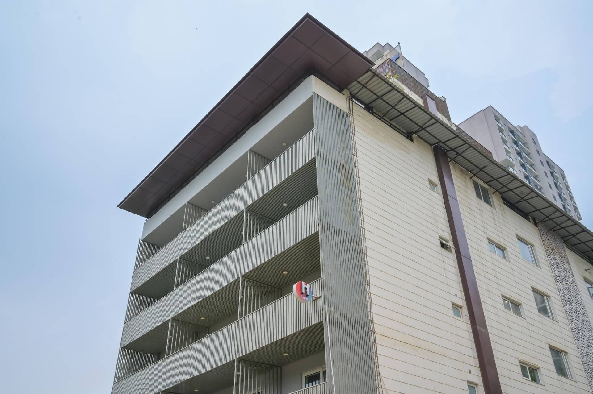 Housr Sector 28 Gurgaon near IFFCO Chowk Metro Station Housr Sector 28 Gurgaon near IFFCO Chowk Metro Station