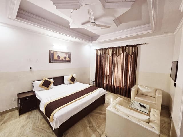 Suite Room with Balcony - Upper Floor