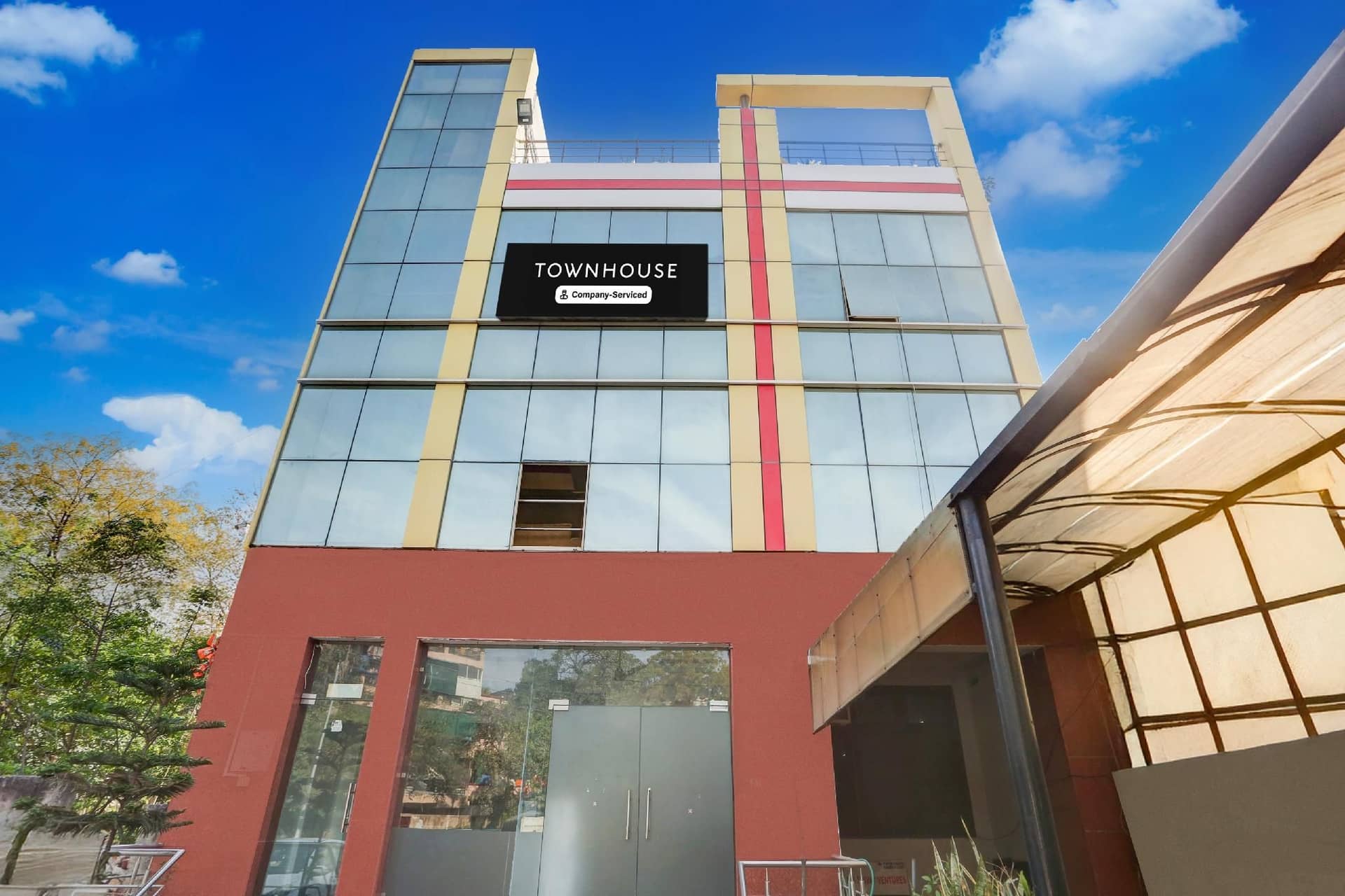 Super Townhouse Sector 4 Gurgaon Super Townhouse Sector 4 Gurgaon