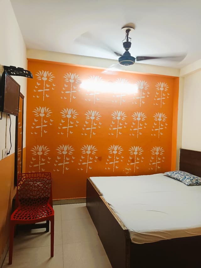 Deluxe AC Room