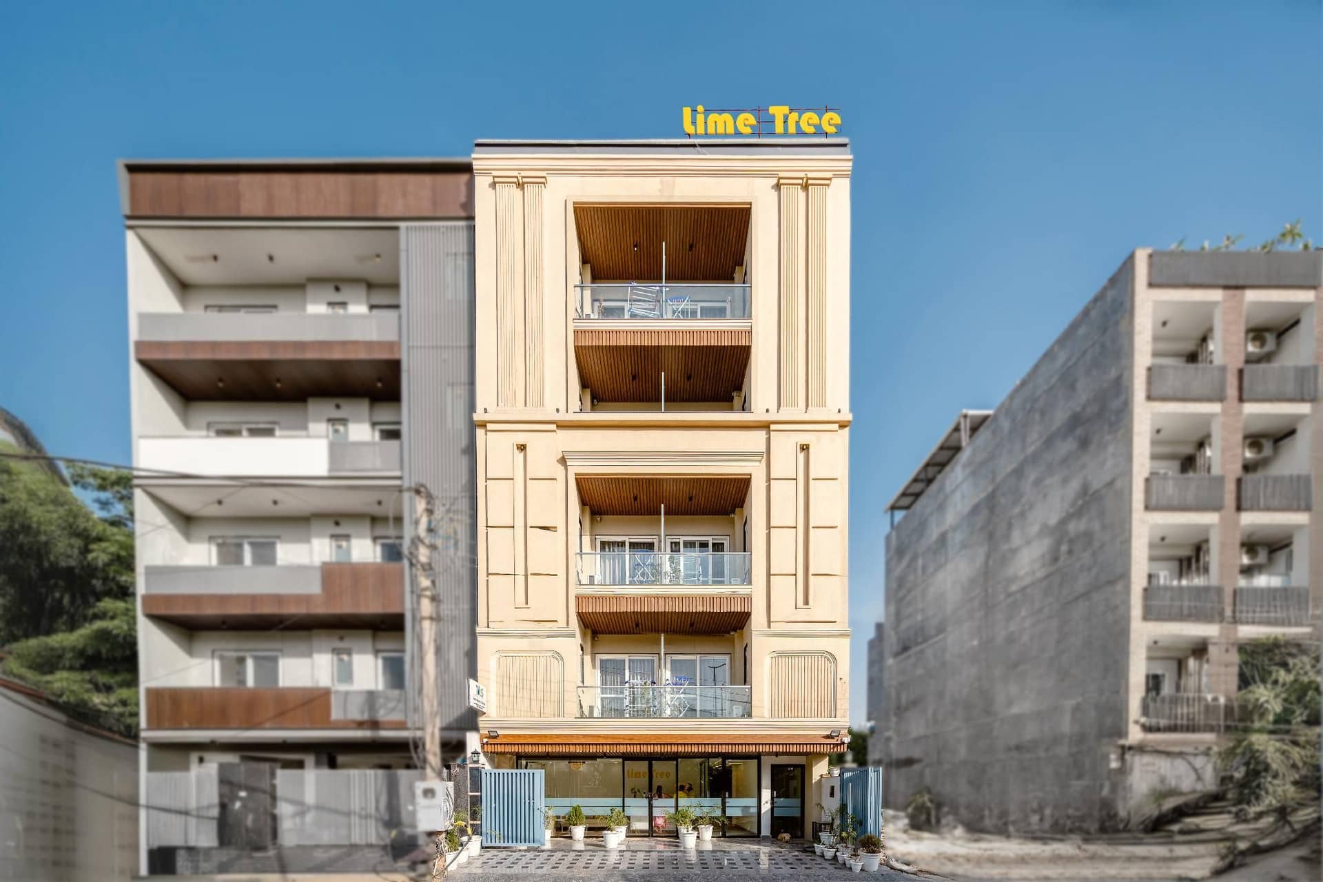 Street Studio by Lime Tree Hotel Sector 51 Gurgaon Street Studio by Lime Tree Hotel Sector 51 Gurgaon