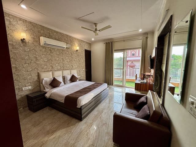 Premium Double Room